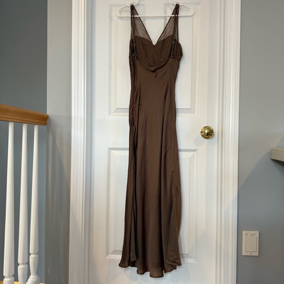 Anthropologie Let Me Be Femme Sheer Slip Midi
Dress size M - Picture 13 of 16